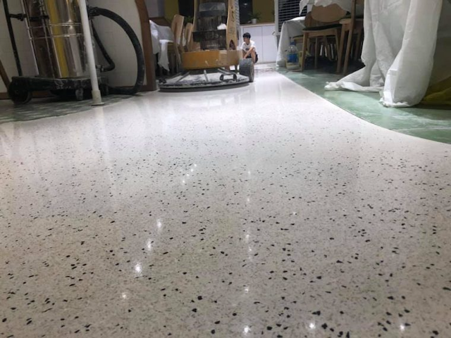 bi-quyet-ve-sinh-va-bao-duong-da-mai-terrazzo-luon-sang-bong-nhu-moi