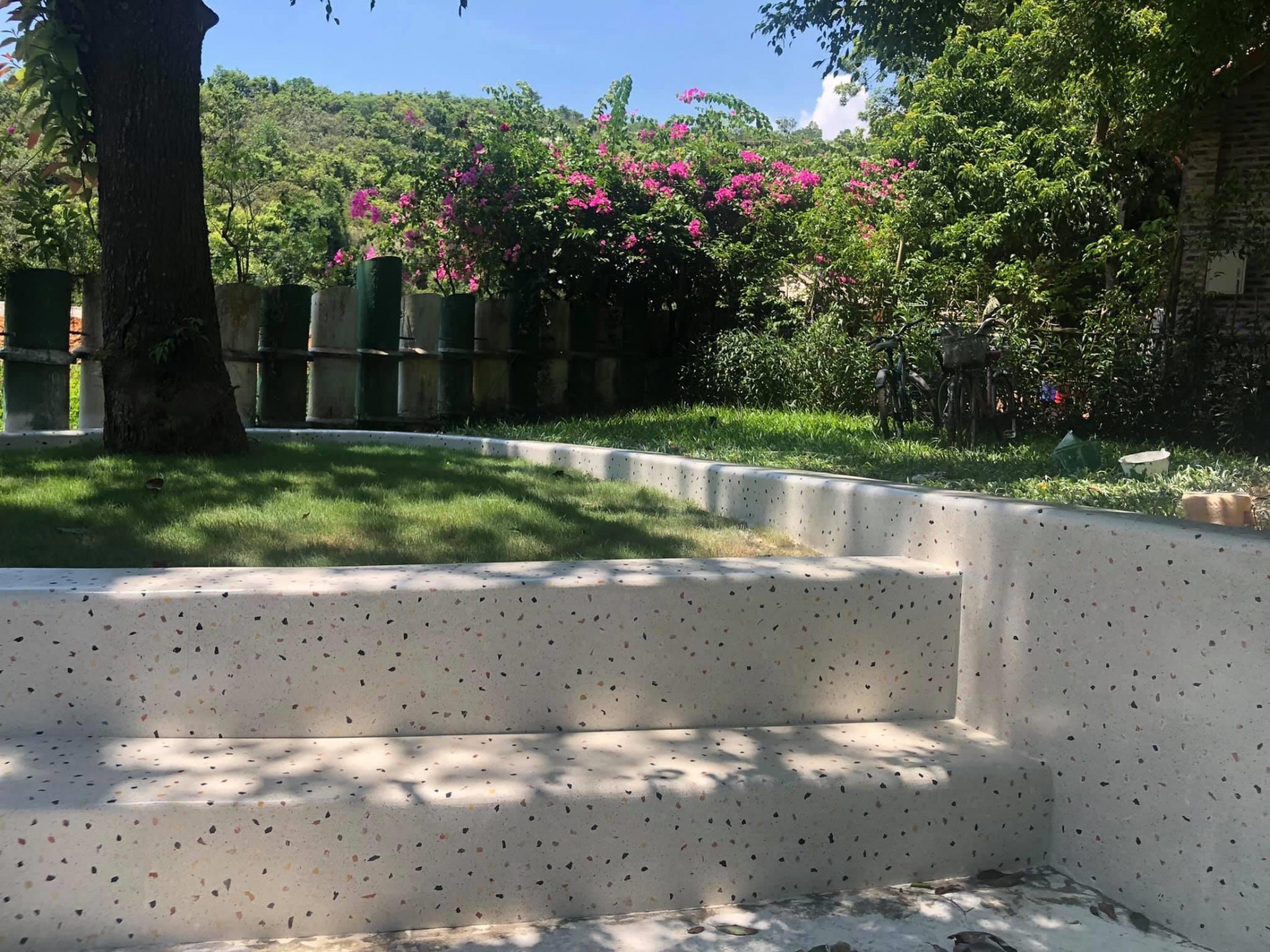 da-mai-terrazzo-ngoai-troi-giai-phap-tham-my-va-ben-vung-cho-san-vuon-loi-di_3