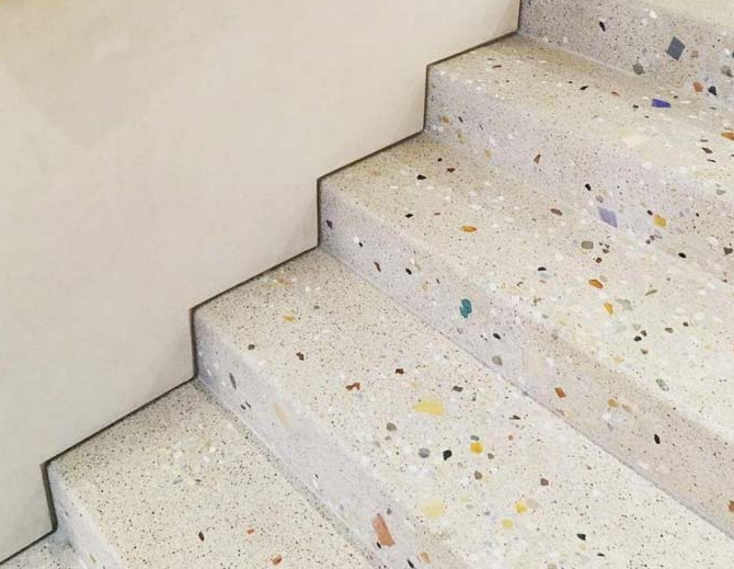 thi-cong-cau-thang-terrazzo-can-luu-y-gi-kinh-nghiem-thuc-te-tu-chuyen-gia_1